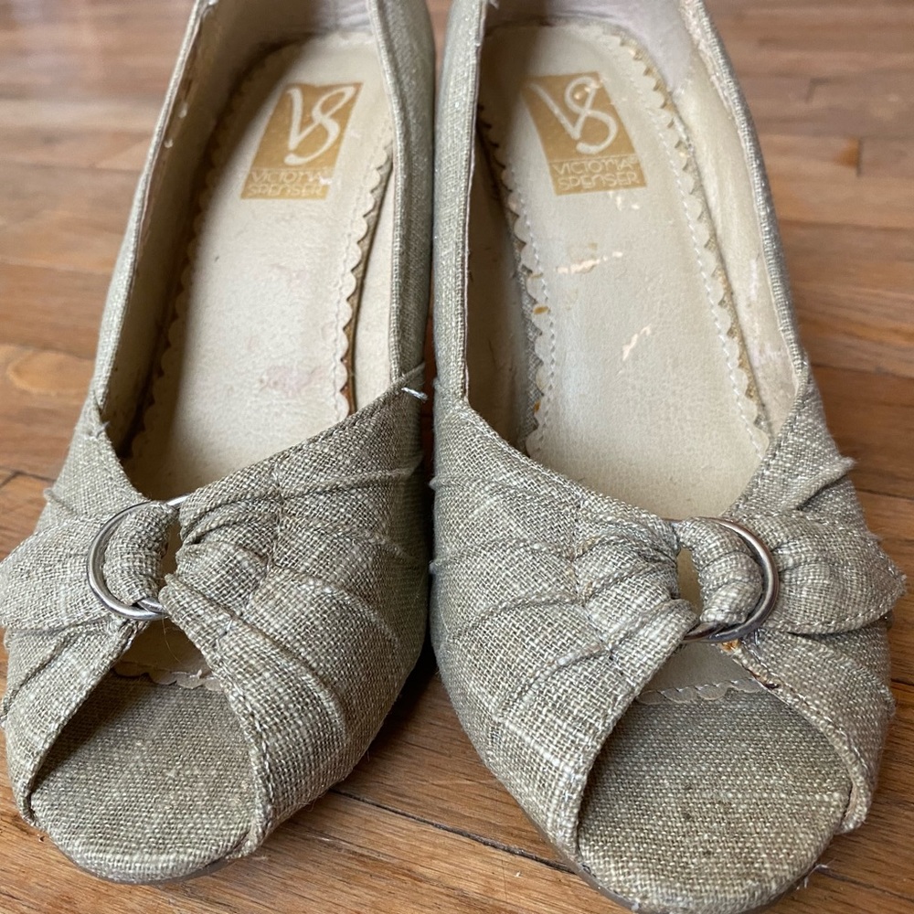 Victoria Spenser, beige, platform wedges, size 7